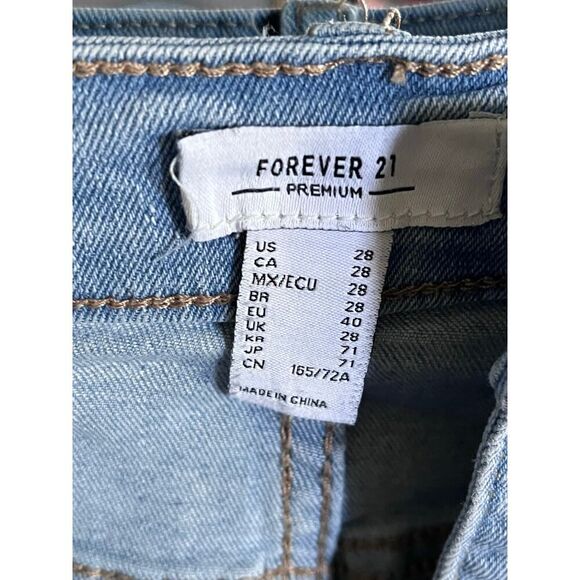 Forever 21 rhinestone encrusted denim cutoff style shorts size 28 - Picture 3 of 4